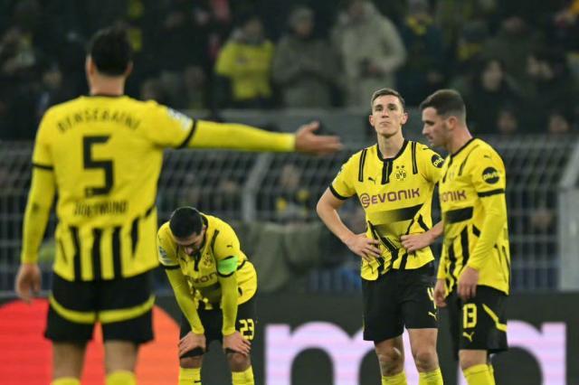 【观察】小阵容缺陷集中暴露，多特冬窗该动起来了