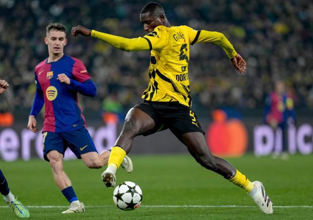 【观察】小阵容缺陷集中暴露，多特冬窗该动起来了