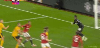 开云移动端-【英超】被射23次+逃脱点球，瓦拉内助曼联1-0开门红