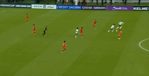 开云移动端-王钰栋压哨破门！轰U23亚洲杯首球，脱衣庆祝染黄，对手集体绝望|国足|处子球|越南|中国男足|拜合拉木_新浪体育_新浪新闻