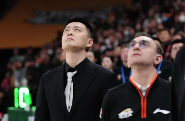 开云中国-辽篮官宣：杨鸣身体原因辞职 充分沟通尊重个人意愿 乌戈接任