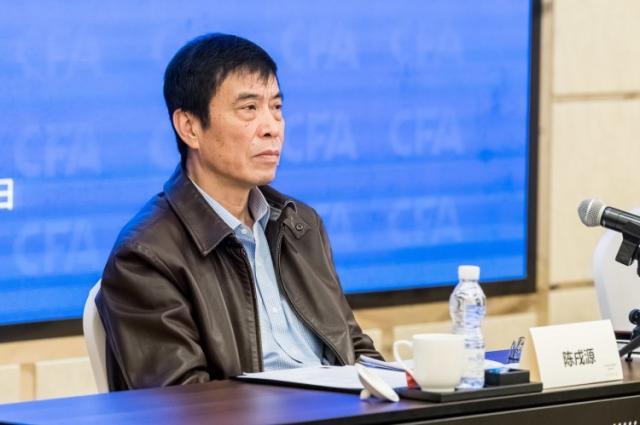 开云移动端-【夜读】中国男足变身拉拉队为女足加油！