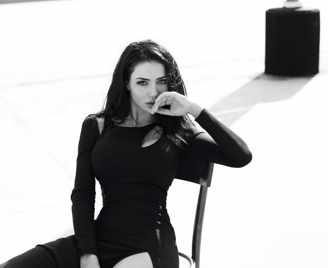 开云移动端-【伯辣图】旅馆里的过客，谁不是外围？