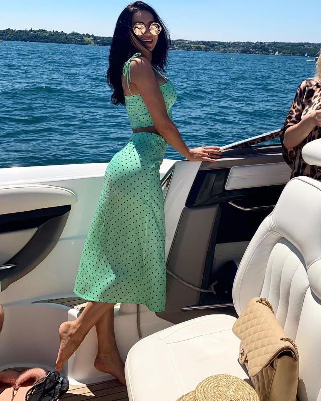 开云移动端-【伯辣图】旅馆里的过客，谁不是外围？