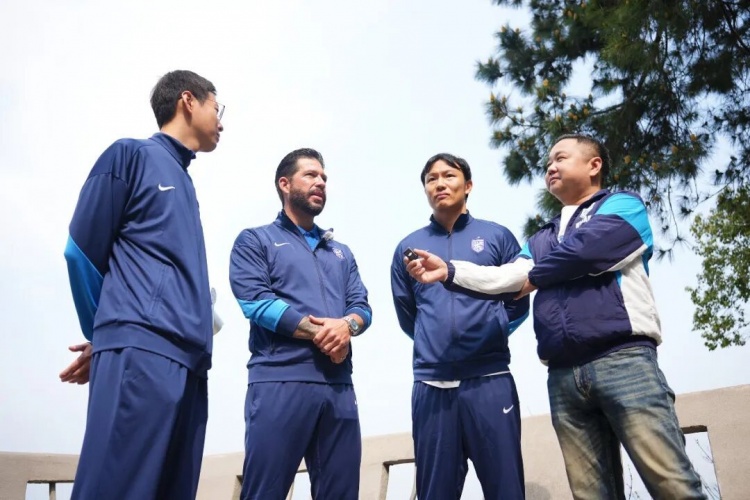莫拉春日东湖行 邀您赏樱花、来看球